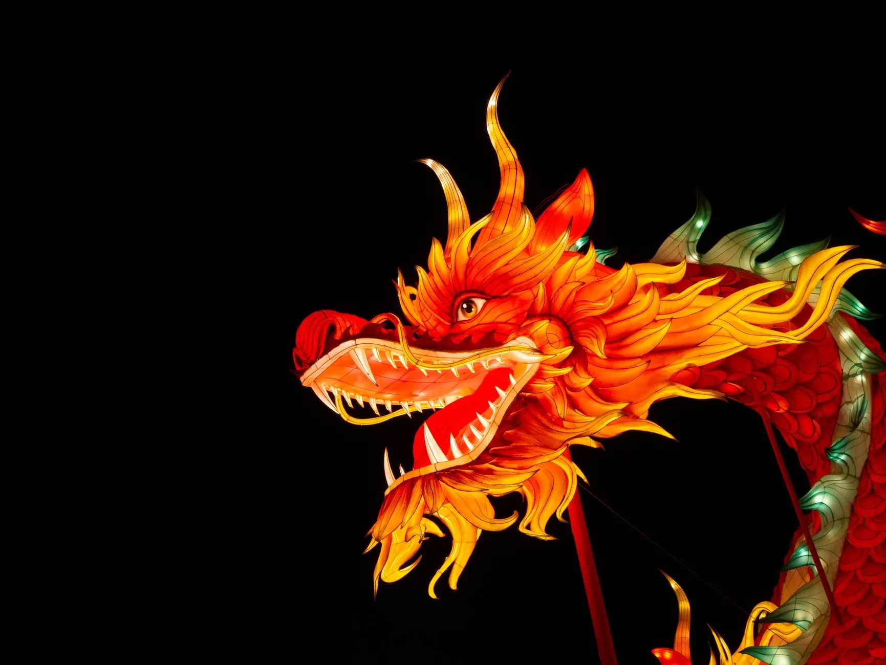 重庆香肠腊肉土特产加工工艺对比：传统与现代化结合