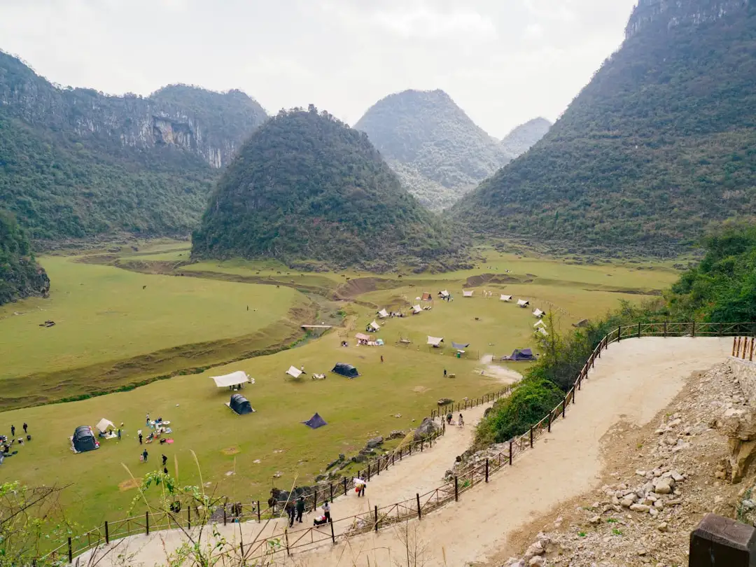 香肠腊肉风味差异分析：不同产区土特产加工技术对比
