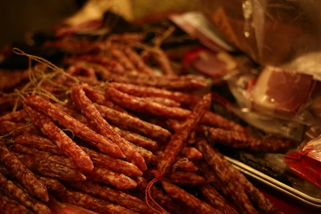 香肠腊肉产品对比：不同风味与适用场景选择指南正文配图 1